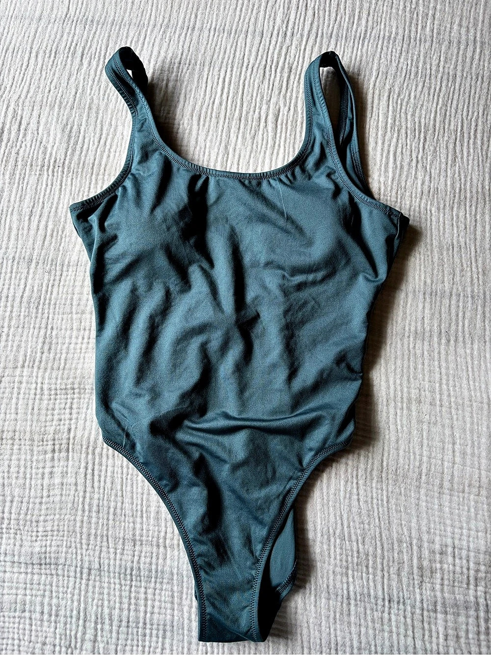 NEW Victorias Secret Pink One-Piece Swimsuit in Green Size Medium